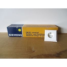 Steckdosen Siemens UP Flächen Programm 230 V mit Einfachrahmen 10 Stück S16/211 
