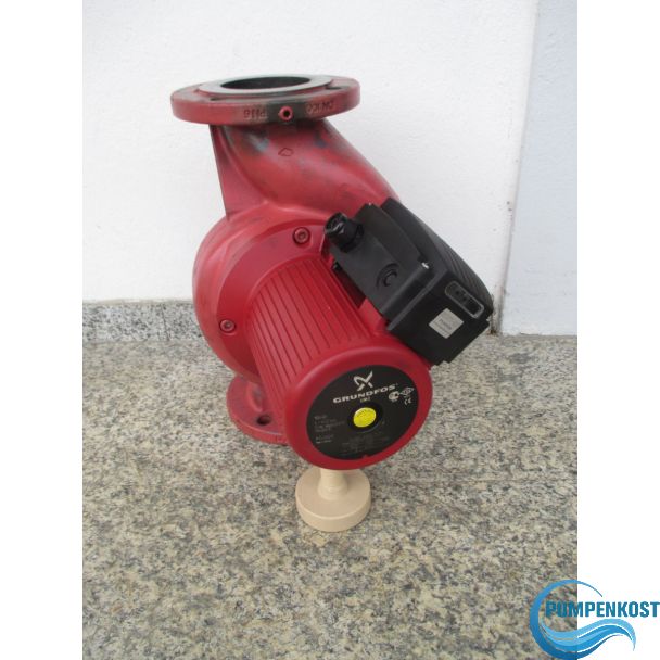 Pumpe Grundfos UMC 100 - 60 450 mm Heizungspumpe 3 x 400 V Umwälzpumpe P14/995