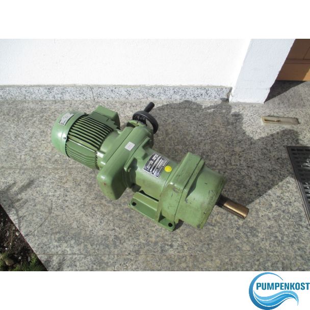 Getriebemotor Flender 18 - U48 - 8 3 Motor 3 x 400 V Reibradgetriebe P15/605