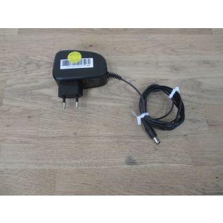 Stecker Netzteil 01205LF primär 100 - 240 V sekundär 12 V 1,5 A Bestnr.: K18/466